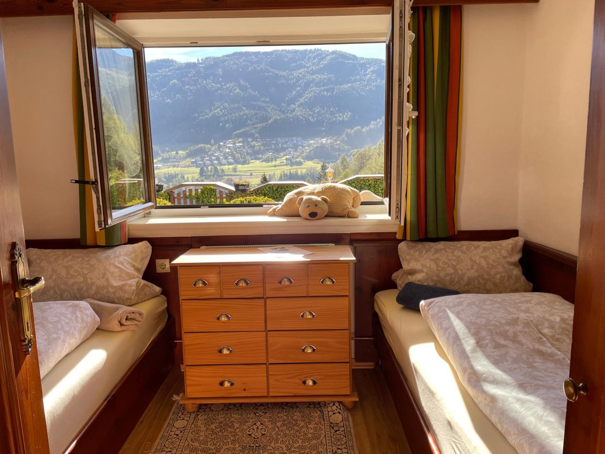 Landhaus Toechterle Apartment Telfes im Stubai Exterior foto